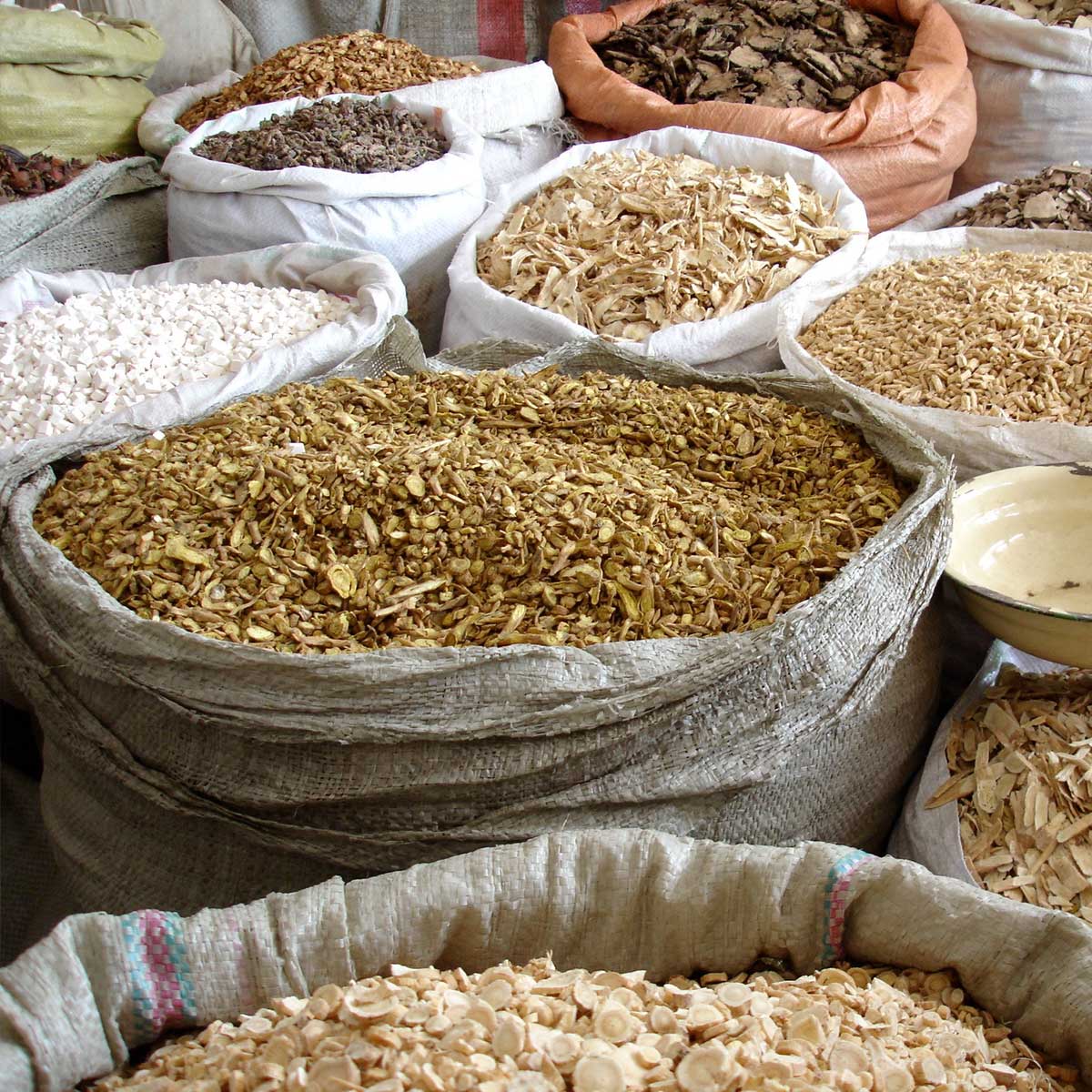 Laura Farb Acupuncture & Nutrition